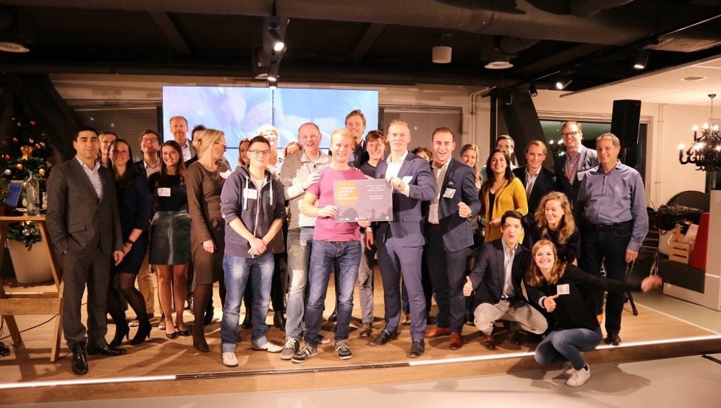 Two teams tie for first place at Startup Launch Class closing event