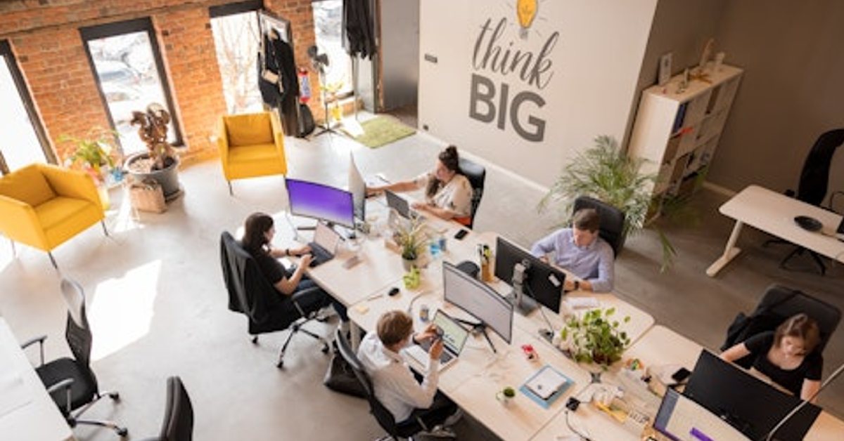 Belgium’s recruitment platform Jobtoolz acquires Irland’s AI-powered ATS platform Hirehive
