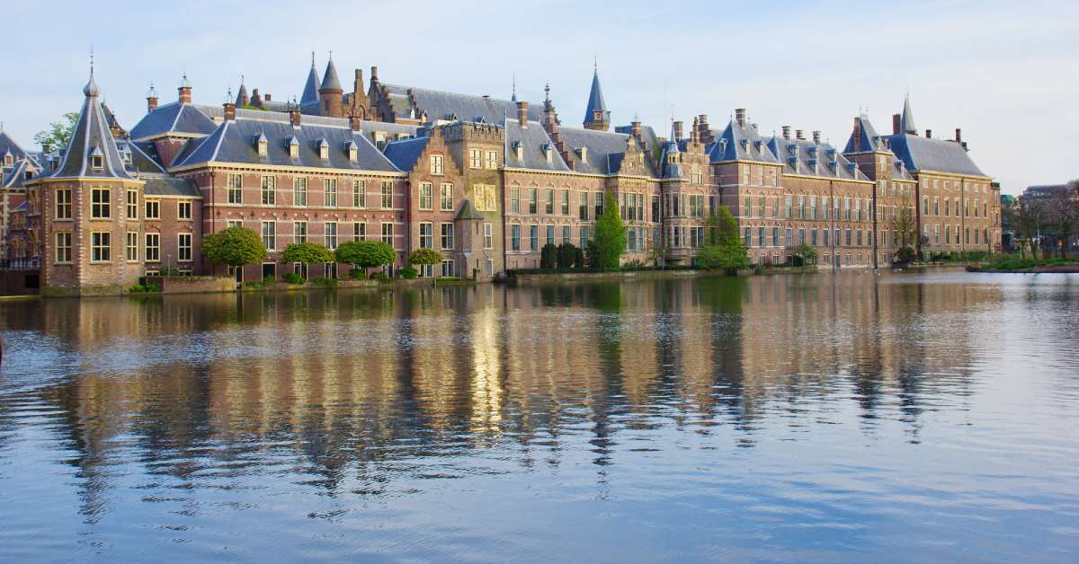 Dutch govt offers tax relief to entrepreneurs; stock option tax cut for startup and scale-up employees
