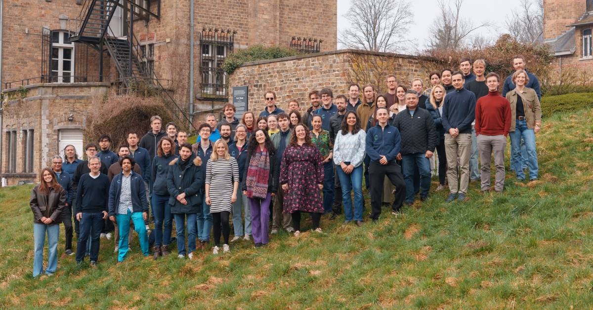 How Cradle leverages Dutch Visa for international talent to build AI-powered biology solutions
