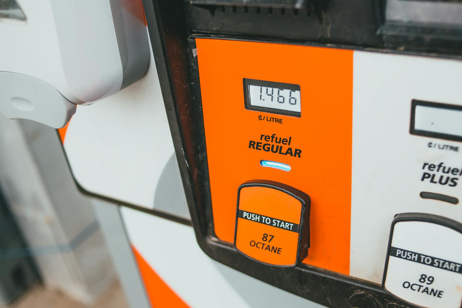oil prices gas station