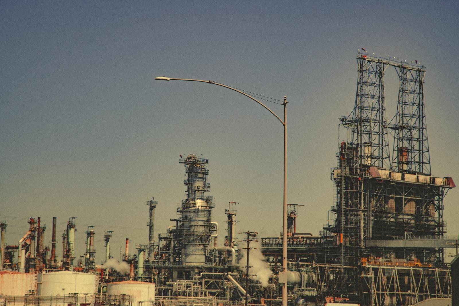 This may not be 2022: Why the Iran oil shock hits a US economy with no SPR buffer and no Fed room