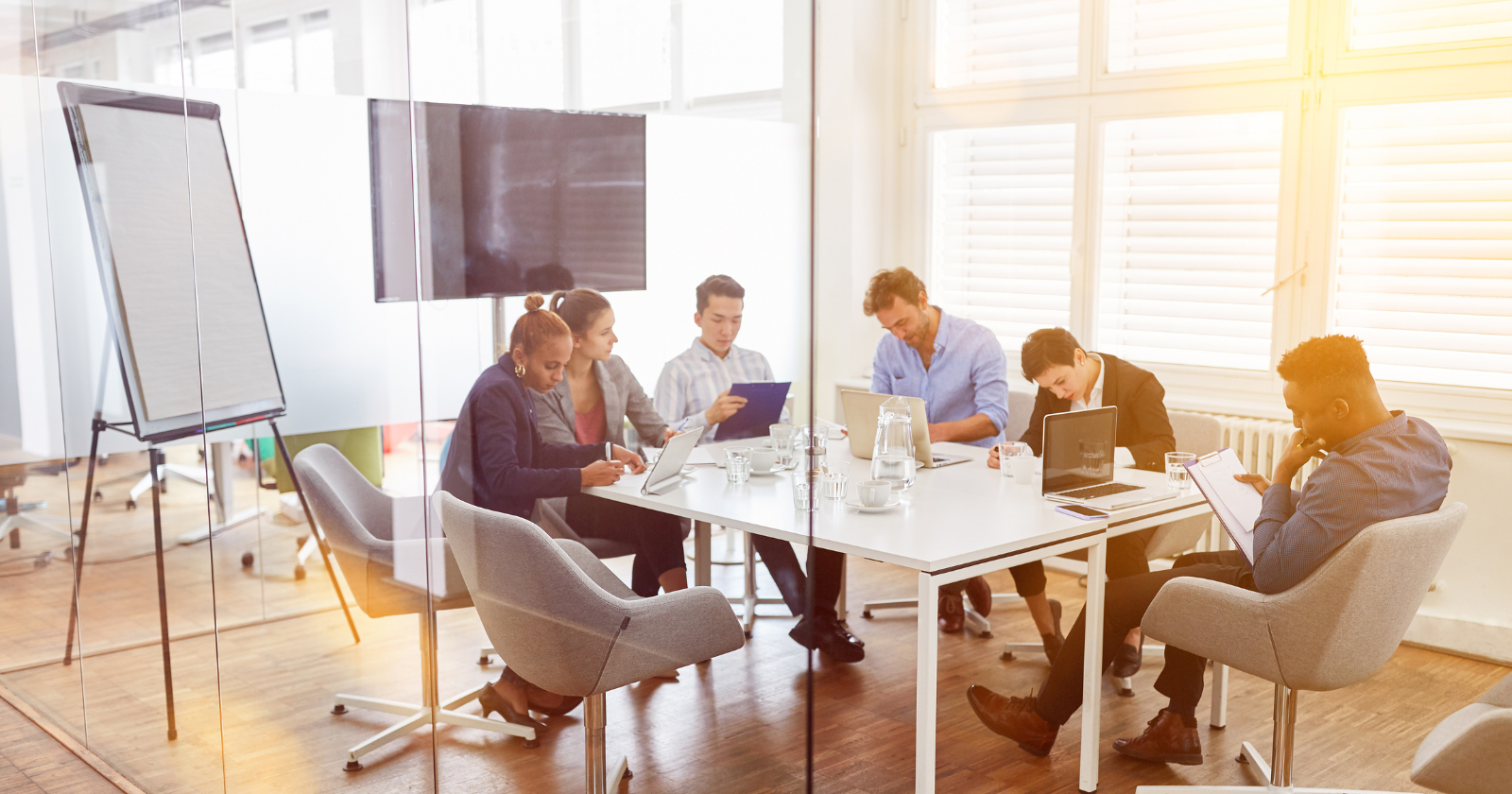 The habits that are ruining your focus aren't always the obvious ones like social media or a messy desk, they're the ones that feel productive, checking email before you've had a single original thought, saying yes to a meeting that could've been a message, and starting every morning inside someone else's agenda