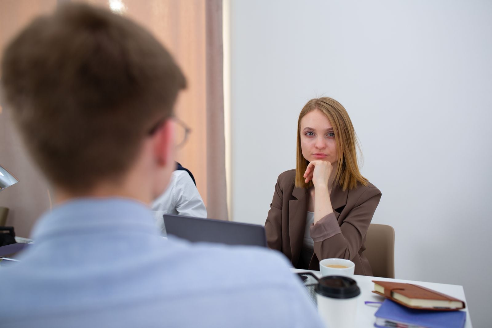 We tend to think quiet people are holding back — but research suggests introverts often use language differently, sticking more closely to concrete facts while extroverts tend to speak in broader, more abstract terms.