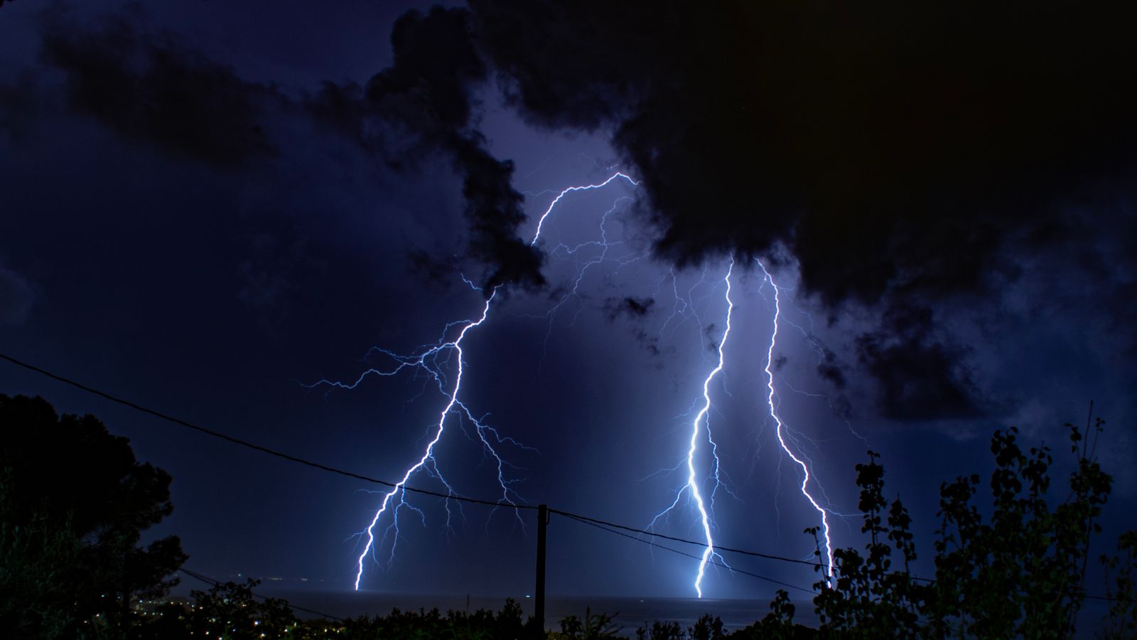 The March 1989 blackout left 6 million people in the dark for nine hours — and a transformer in New Jersey, 1,500 kilometres away, quietly melted the same night