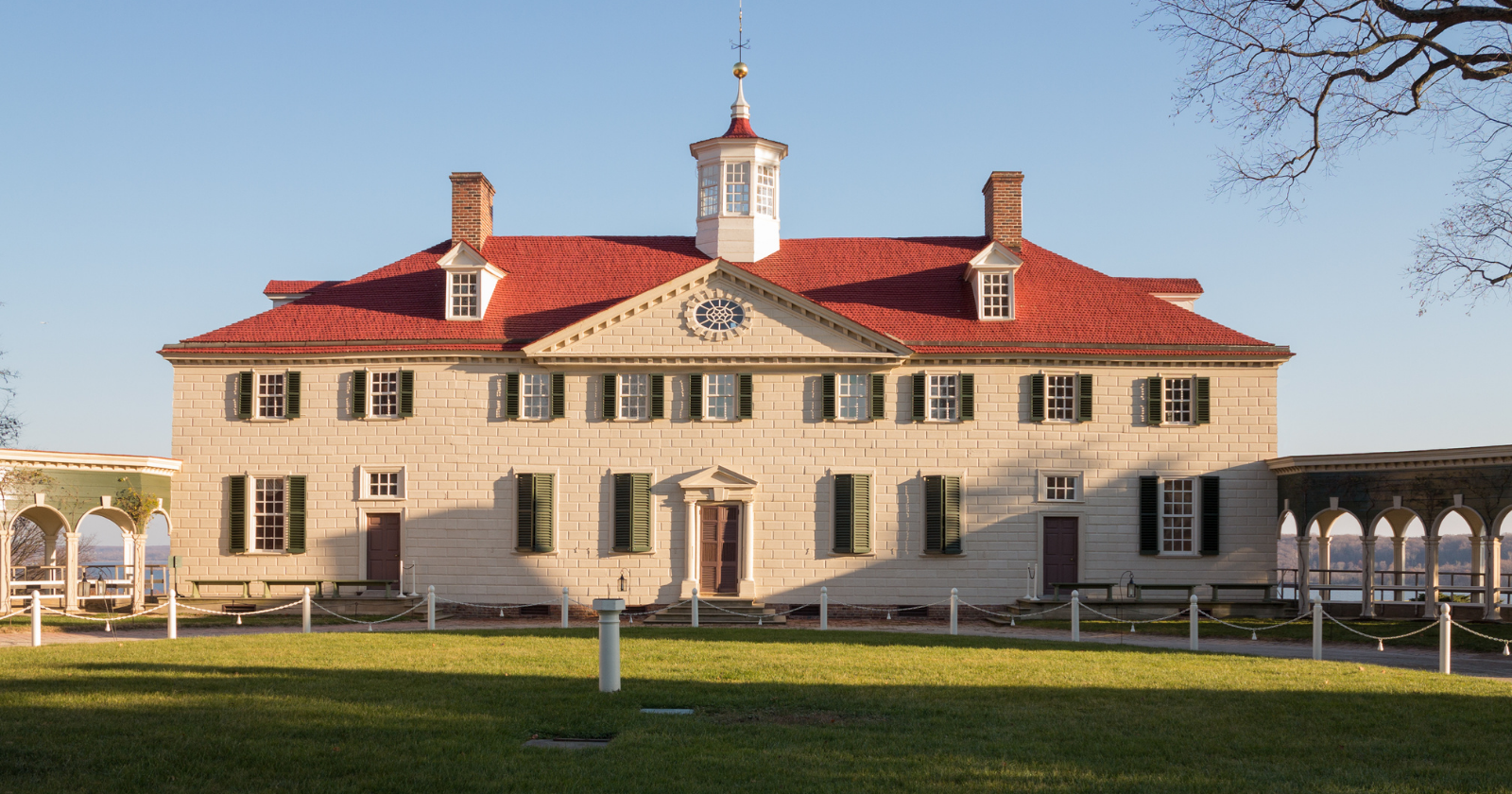 Mount Vernon mansion