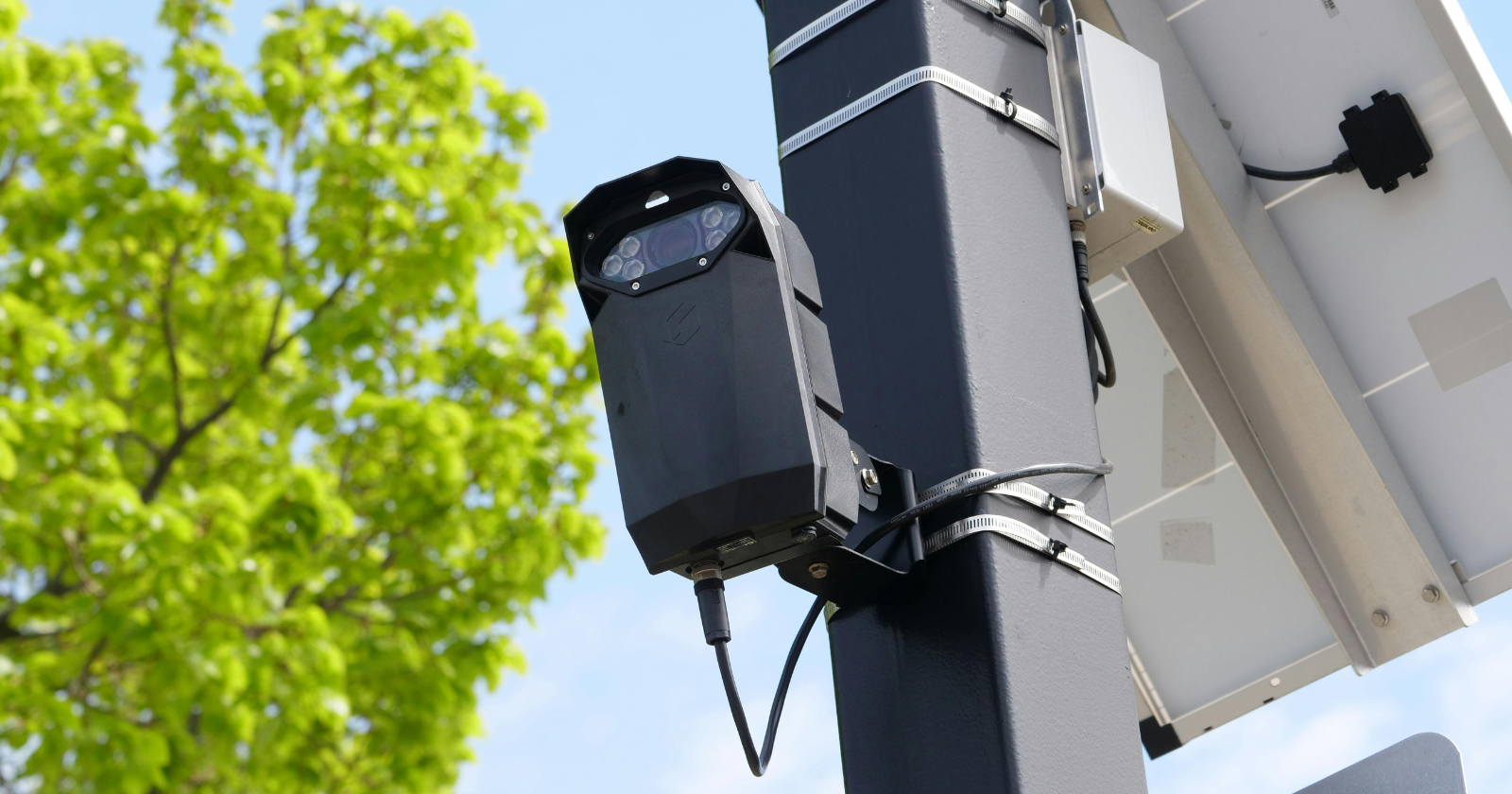 Street-mounted camera and microphone unit